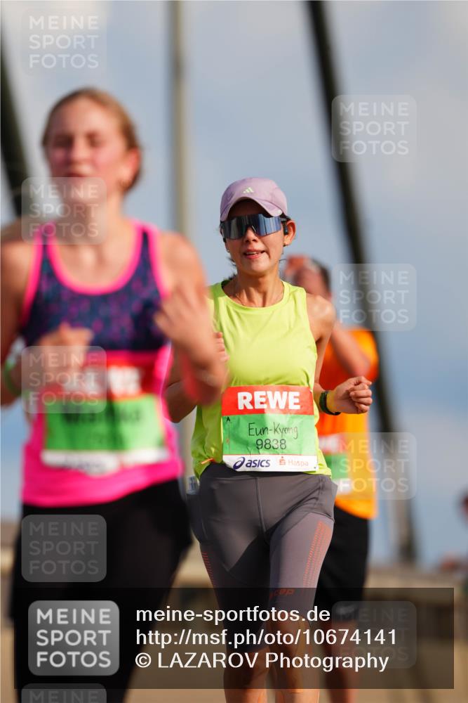 03.10.2026 - Köhlbrandbrückenlauf LAZAROV Photography http://msf.ph/oto/10674141 03.10.2026 15:26:09 Position 1 9838 meine-sportfotos.de