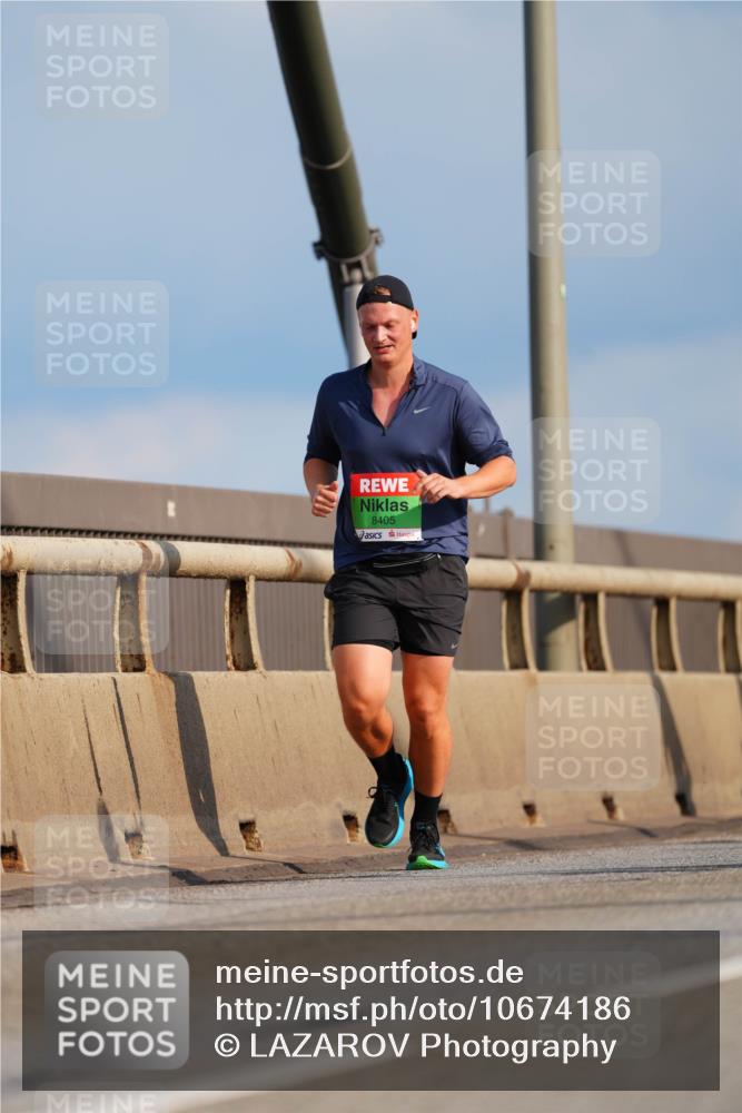 03.10.2026 - Köhlbrandbrückenlauf LAZAROV Photography http://msf.ph/oto/10674186 03.10.2026 15:26:15 Position 1 8405 meine-sportfotos.de