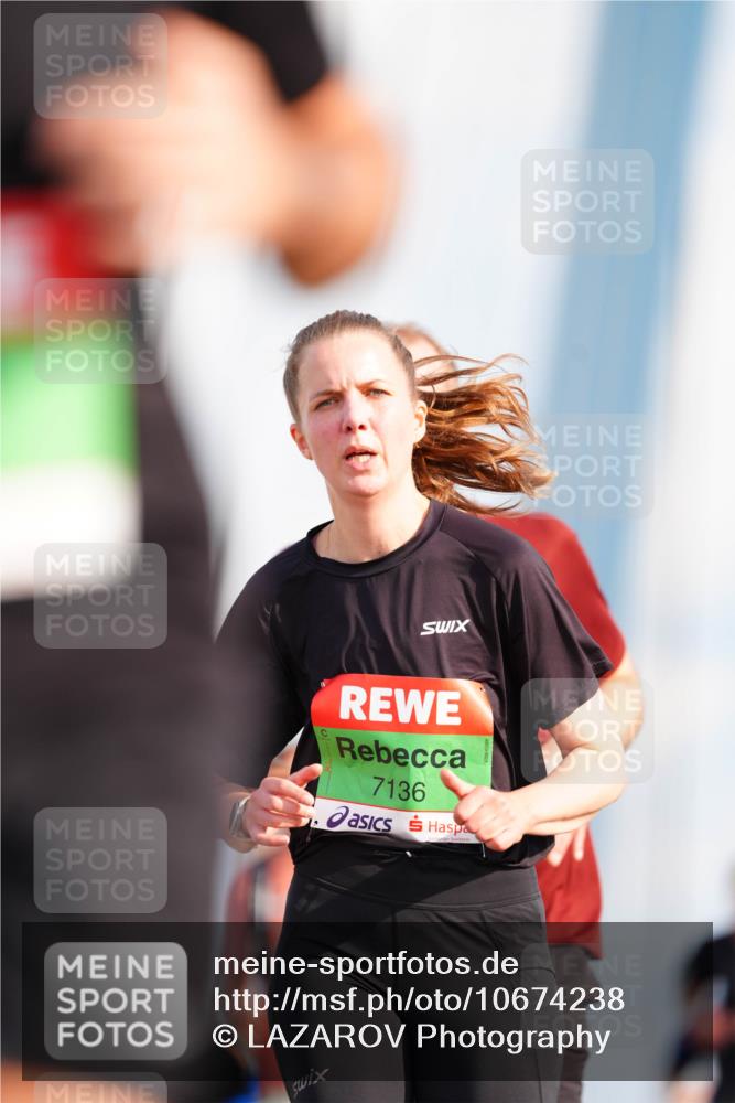 03.10.2026 - Köhlbrandbrückenlauf LAZAROV Photography http://msf.ph/oto/10674238 03.10.2026 15:26:22 Position 1 7136 meine-sportfotos.de