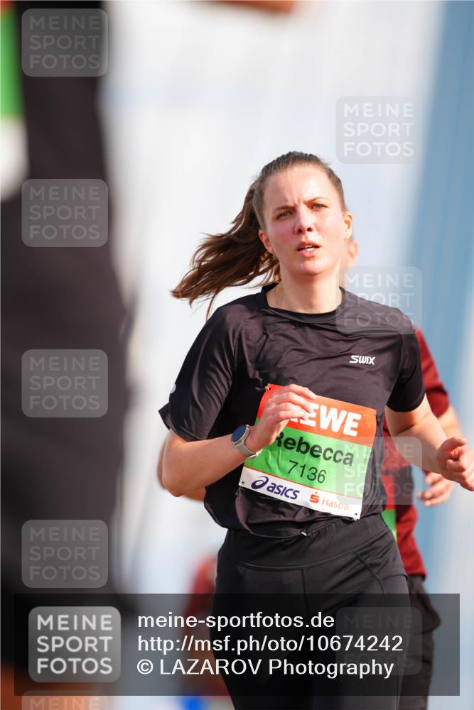 03.10.2026 - Köhlbrandbrückenlauf LAZAROV Photography http://msf.ph/oto/10674242 03.10.2026 15:26:23 Position 1 7136 meine-sportfotos.de