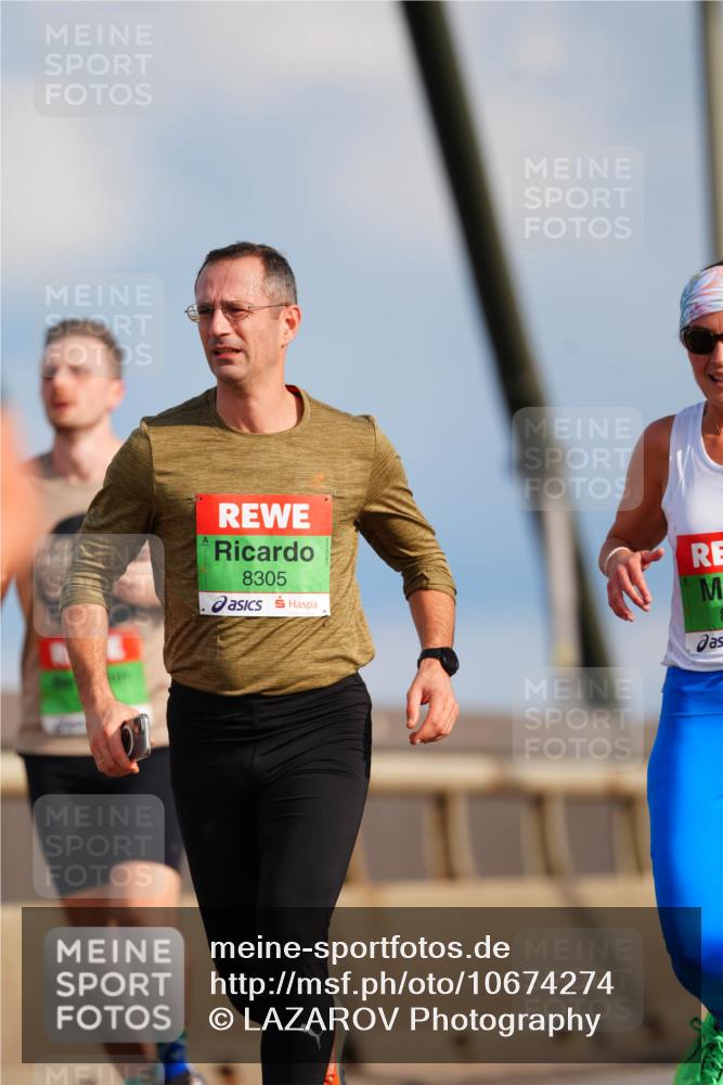 03.10.2026 - Köhlbrandbrückenlauf LAZAROV Photography http://msf.ph/oto/10674274 03.10.2026 15:26:28 Position 1 8305 meine-sportfotos.de