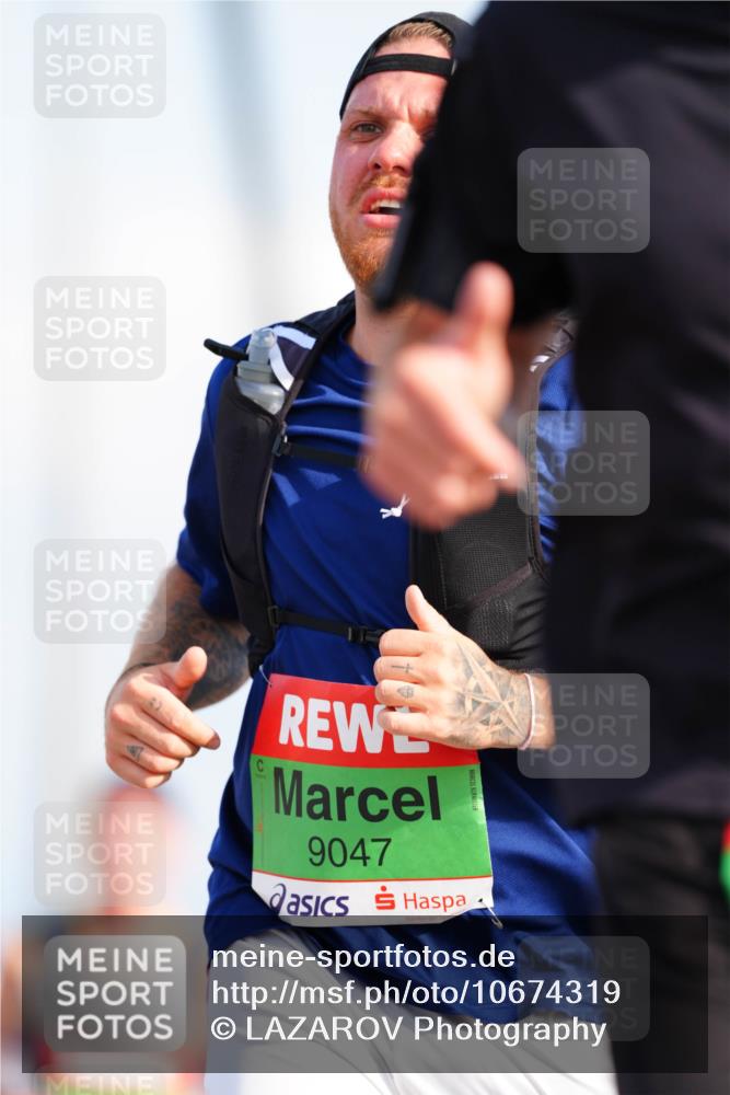 03.10.2026 - Köhlbrandbrückenlauf LAZAROV Photography http://msf.ph/oto/10674319 03.10.2026 15:26:34 Position 1 9047 meine-sportfotos.de