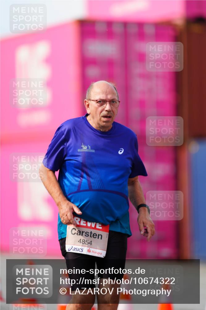 03.10.2026 - Köhlbrandbrückenlauf LAZAROV Photography http://msf.ph/oto/10674322 03.10.2026 13:53:37 Ziel 4854, 4854, 4926, 5404 meine-sportfotos.de