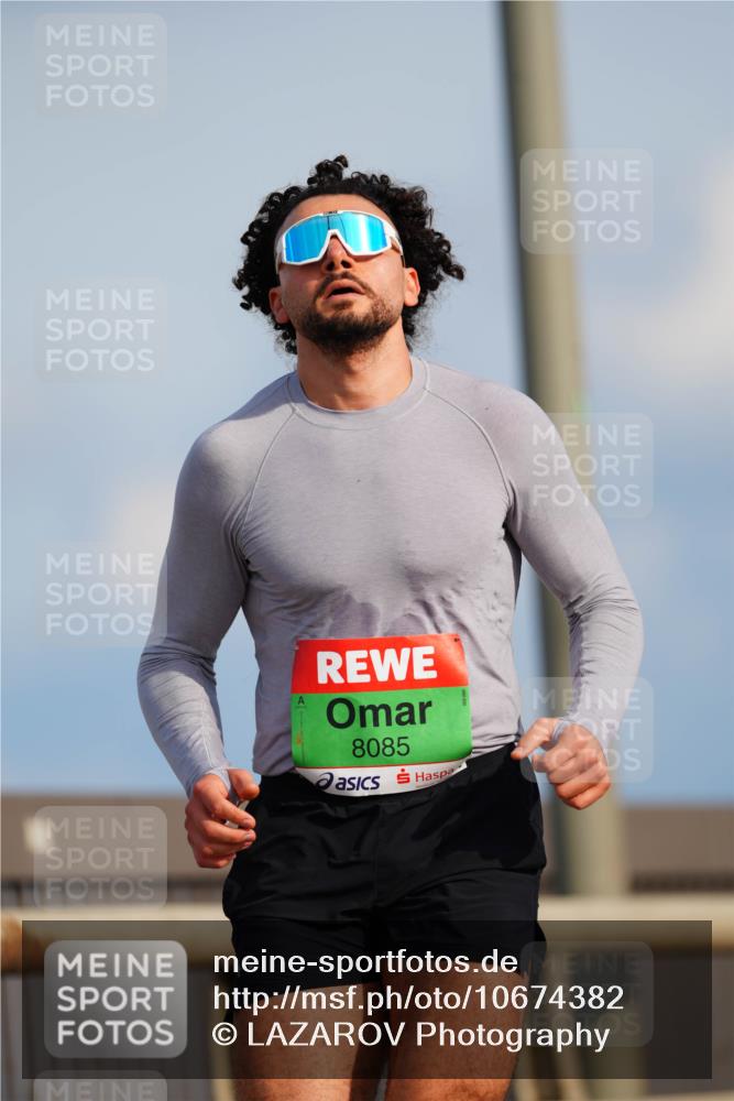 03.10.2026 - Köhlbrandbrückenlauf LAZAROV Photography http://msf.ph/oto/10674382 03.10.2026 15:26:44 Position 1 8085 meine-sportfotos.de