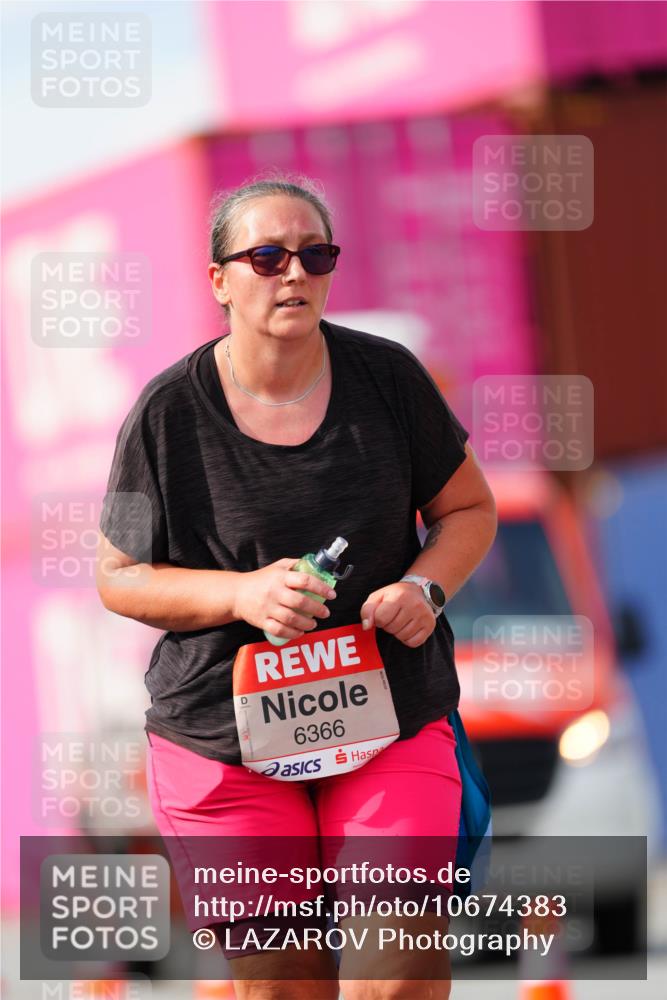 03.10.2026 - Köhlbrandbrückenlauf LAZAROV Photography http://msf.ph/oto/10674383 03.10.2026 13:54:15 Ziel 6366, 5029, 6366, 6541 meine-sportfotos.de