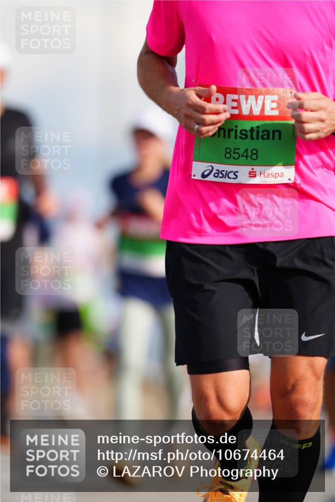 03.10.2026 - Köhlbrandbrückenlauf LAZAROV Photography http://msf.ph/oto/10674464 03.10.2026 15:26:56 Position 1 8548 meine-sportfotos.de