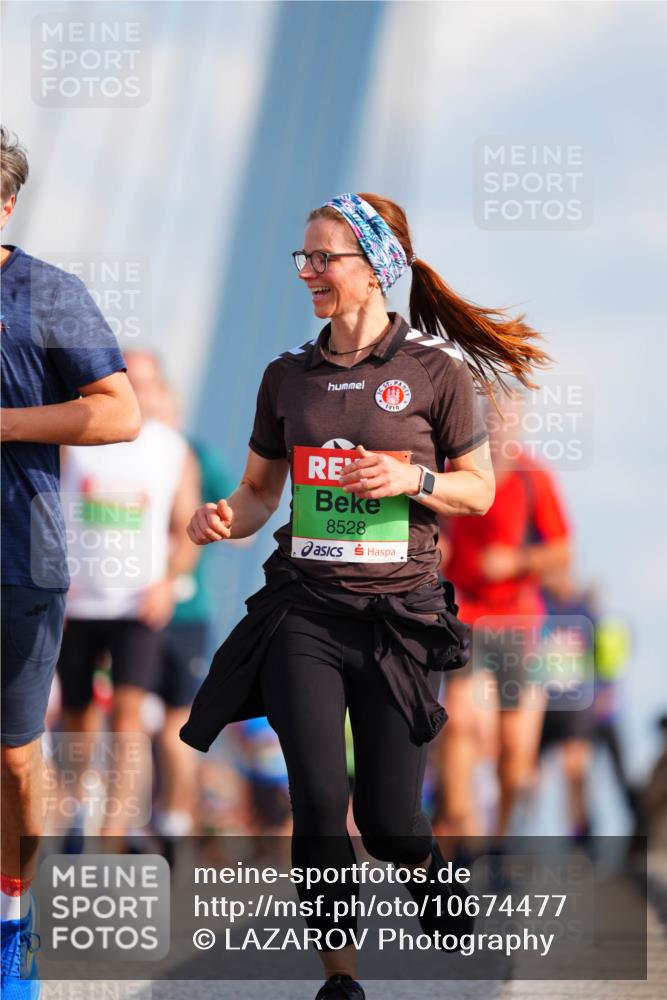 03.10.2026 - Köhlbrandbrückenlauf LAZAROV Photography http://msf.ph/oto/10674477 03.10.2026 15:26:58 Position 1 1910, 8528 meine-sportfotos.de