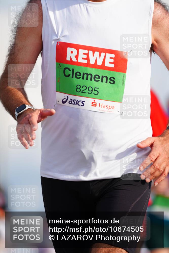 03.10.2026 - Köhlbrandbrückenlauf LAZAROV Photography http://msf.ph/oto/10674505 03.10.2026 15:27:07 Position 1 8295 meine-sportfotos.de