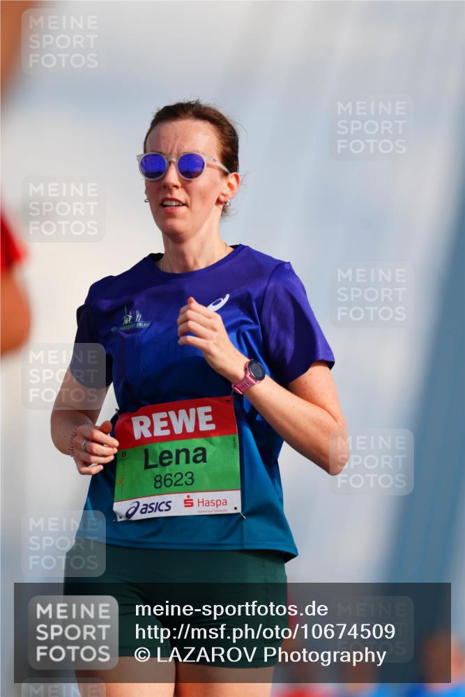 03.10.2026 - Köhlbrandbrückenlauf LAZAROV Photography http://msf.ph/oto/10674509 03.10.2026 15:27:08 Position 1 8623 meine-sportfotos.de