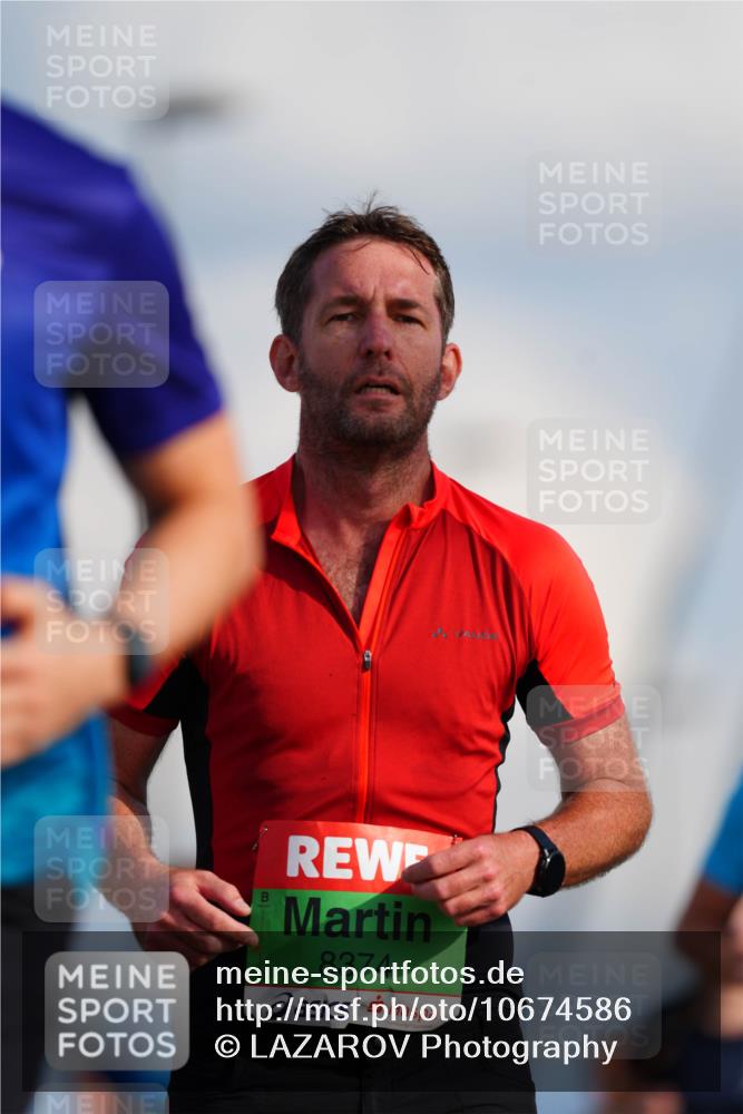 03.10.2026 - Köhlbrandbrückenlauf LAZAROV Photography http://msf.ph/oto/10674586 03.10.2026 15:27:23 Position 1 8374 meine-sportfotos.de