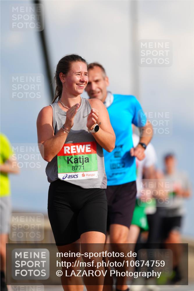 03.10.2026 - Köhlbrandbrückenlauf LAZAROV Photography http://msf.ph/oto/10674759 03.10.2026 15:27:57 Position 1 8771 meine-sportfotos.de