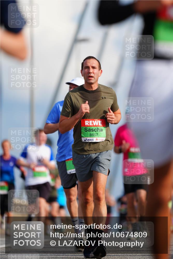03.10.2026 - Köhlbrandbrückenlauf LAZAROV Photography http://msf.ph/oto/10674809 03.10.2026 15:28:05 Position 1 8657 meine-sportfotos.de