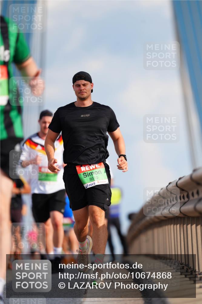 03.10.2026 - Köhlbrandbrückenlauf LAZAROV Photography http://msf.ph/oto/10674868 03.10.2026 15:28:16 Position 1 8510, 44444444 meine-sportfotos.de