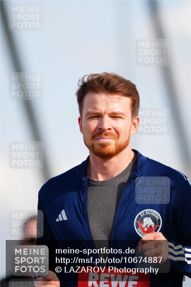 03.10.2026 - Köhlbrandbrückenlauf LAZAROV Photography http://msf.ph/oto/10674887 03.10.2026 15:28:19 Position 1  meine-sportfotos.de