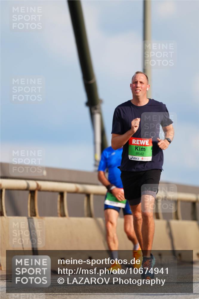 03.10.2026 - Köhlbrandbrückenlauf LAZAROV Photography http://msf.ph/oto/10674941 03.10.2026 15:28:28 Position 1 8642 meine-sportfotos.de