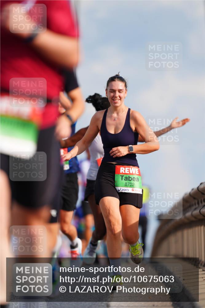 03.10.2026 - Köhlbrandbrückenlauf LAZAROV Photography http://msf.ph/oto/10675063 03.10.2026 15:28:46 Position 1 8702 meine-sportfotos.de