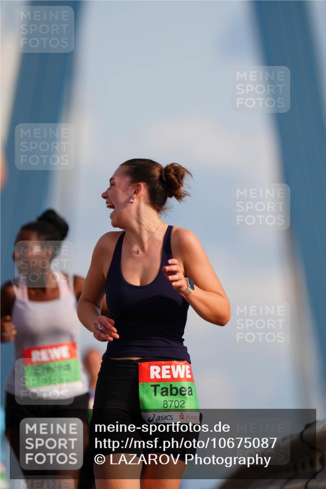 03.10.2026 - Köhlbrandbrückenlauf LAZAROV Photography http://msf.ph/oto/10675087 03.10.2026 15:28:49 Position 1 8702 meine-sportfotos.de