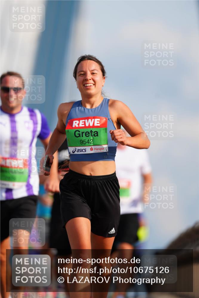 03.10.2026 - Köhlbrandbrückenlauf LAZAROV Photography http://msf.ph/oto/10675126 03.10.2026 15:28:55 Position 1 9542 meine-sportfotos.de