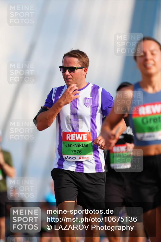 03.10.2026 - Köhlbrandbrückenlauf LAZAROV Photography http://msf.ph/oto/10675136 03.10.2026 15:28:56 Position 1 7876 meine-sportfotos.de