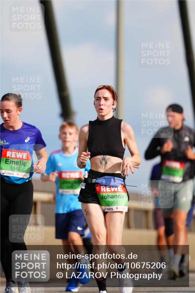 03.10.2026 - Köhlbrandbrückenlauf LAZAROV Photography http://msf.ph/oto/10675206 03.10.2026 15:29:07 Position 1 8540, 7951 meine-sportfotos.de
