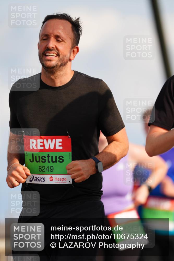 03.10.2026 - Köhlbrandbrückenlauf LAZAROV Photography http://msf.ph/oto/10675324 03.10.2026 15:29:27 Position 1 8249 meine-sportfotos.de