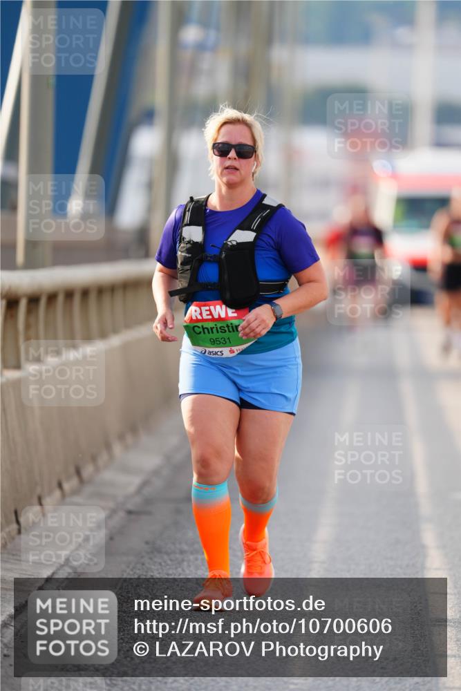 03.10.2026 - Köhlbrandbrückenlauf LAZAROV Photography http://msf.ph/oto/10700606 03.10.2026 16:14:44 Position 2 9531 meine-sportfotos.de