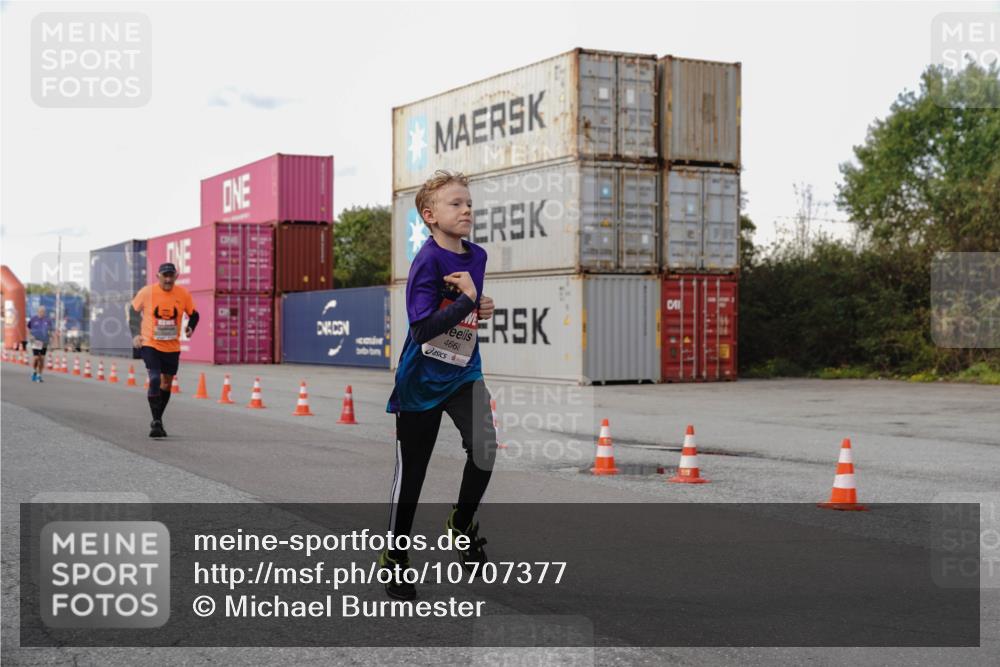03.10.2026 - Köhlbrandbrückenlauf Michael Burmester http://msf.ph/oto/10707377 03.10.2026 13:53:18 Ziel 4666, 5404, 6190, 6353 meine-sportfotos.de
