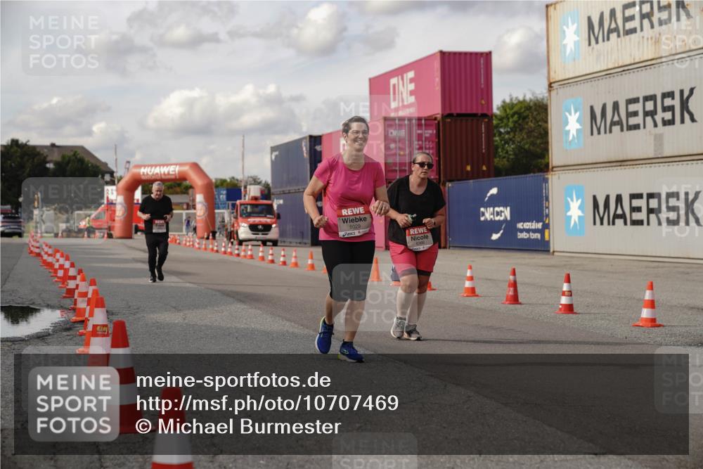 03.10.2026 - Köhlbrandbrückenlauf Michael Burmester http://msf.ph/oto/10707469 03.10.2026 13:54:02 Ziel 5029, 6366 meine-sportfotos.de