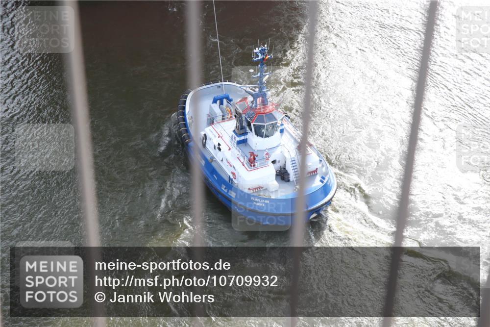 03.10.2026 - Köhlbrandbrückenlauf Jannik Wohlers http://msf.ph/oto/10709932 03.10.2026 15:07:00 Position 1 85 meine-sportfotos.de
