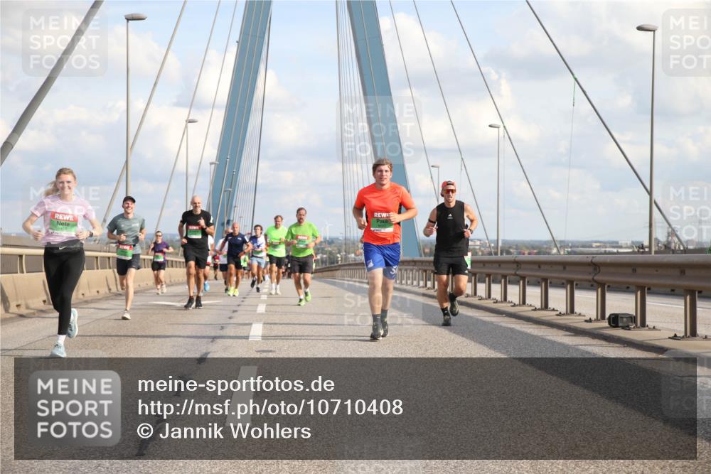 03.10.2026 - Köhlbrandbrückenlauf Jannik Wohlers http://msf.ph/oto/10710408 03.10.2026 15:24:43 Position 1  meine-sportfotos.de