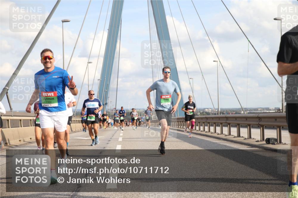 03.10.2026 - Köhlbrandbrückenlauf Jannik Wohlers http://msf.ph/oto/10711712 03.10.2026 15:25:14 Position 1 7364, 8216 meine-sportfotos.de