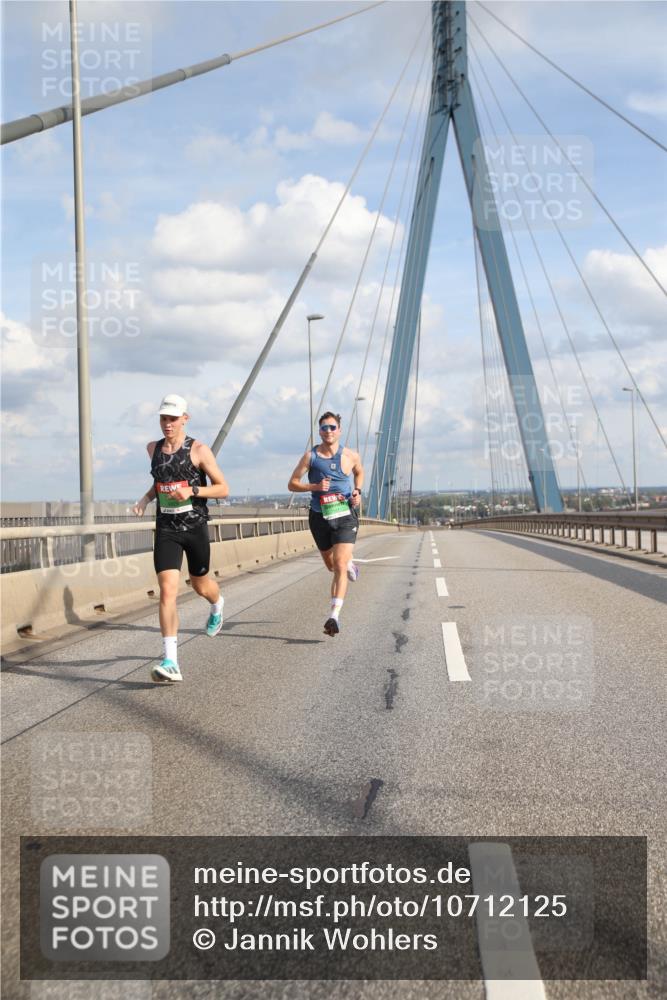 03.10.2026 - Köhlbrandbrückenlauf Jannik Wohlers http://msf.ph/oto/10712125 03.10.2026 15:16:47 Position 1  meine-sportfotos.de