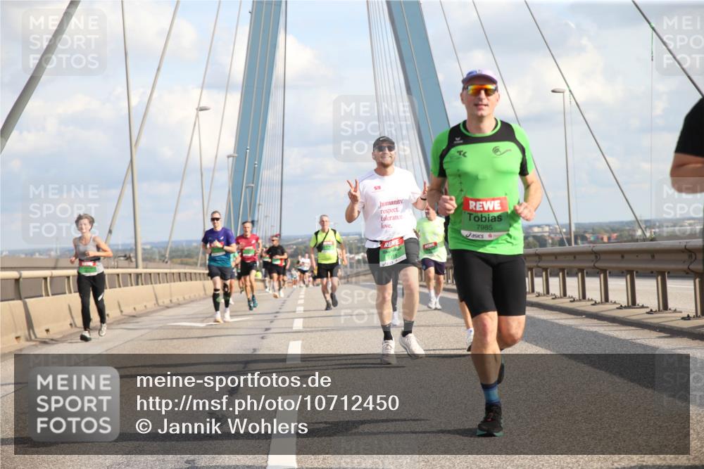 03.10.2026 - Köhlbrandbrückenlauf Jannik Wohlers http://msf.ph/oto/10712450 03.10.2026 15:23:47 Position 1 53, 7985 meine-sportfotos.de
