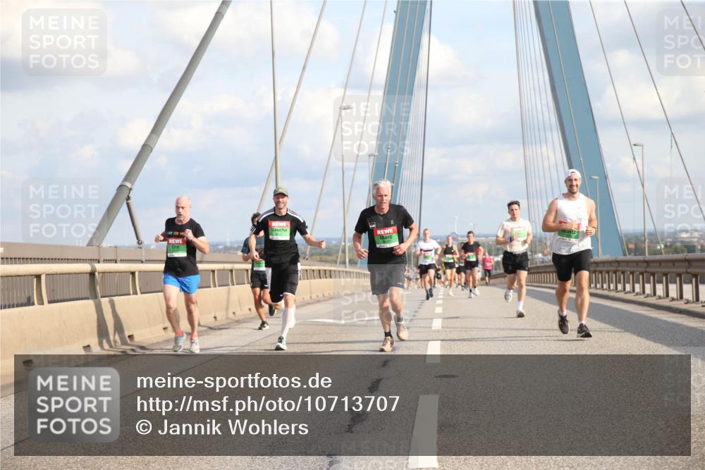 03.10.2026 - Köhlbrandbrückenlauf Jannik Wohlers http://msf.ph/oto/10713707 03.10.2026 15:24:00 Position 1 04, 8317 meine-sportfotos.de