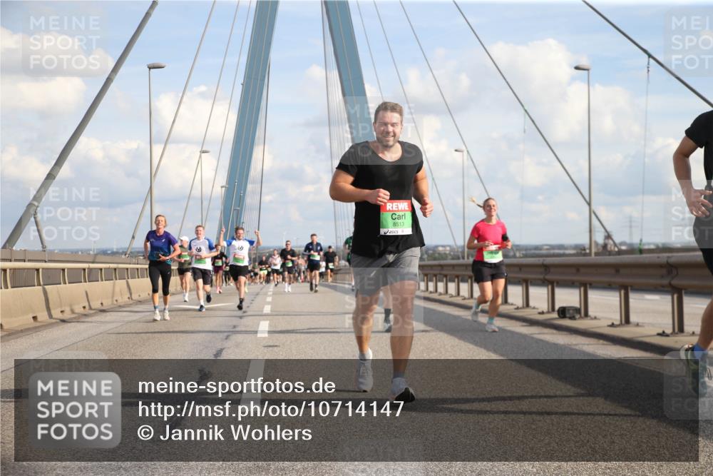 03.10.2026 - Köhlbrandbrückenlauf Jannik Wohlers http://msf.ph/oto/10714147 03.10.2026 15:27:29 Position 1 8513 meine-sportfotos.de
