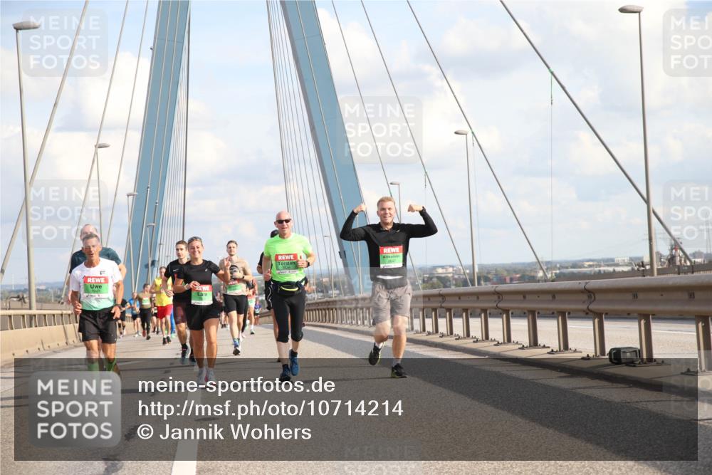 03.10.2026 - Köhlbrandbrückenlauf Jannik Wohlers http://msf.ph/oto/10714214 03.10.2026 15:25:40 Position 1  meine-sportfotos.de