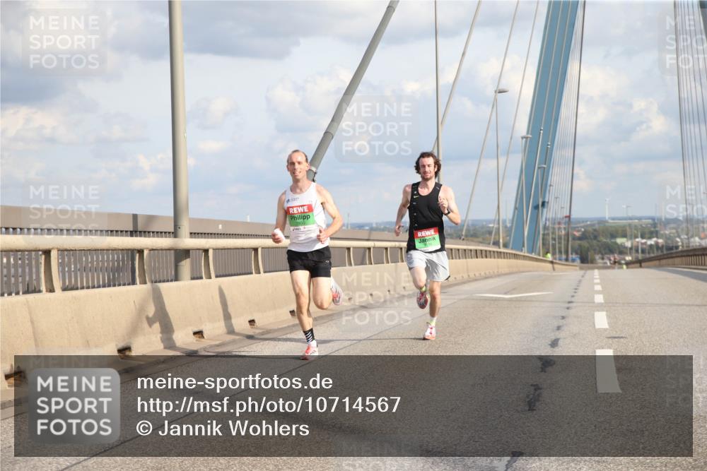 03.10.2026 - Köhlbrandbrückenlauf Jannik Wohlers http://msf.ph/oto/10714567 03.10.2026 15:16:08 Position 1  meine-sportfotos.de