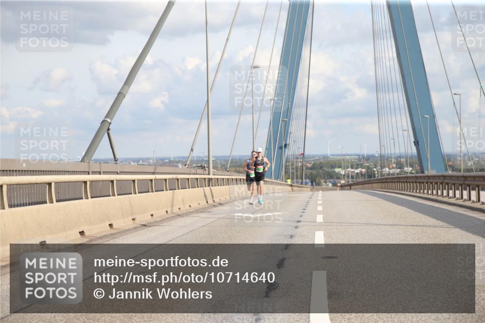03.10.2026 - Köhlbrandbrückenlauf Jannik Wohlers http://msf.ph/oto/10714640 03.10.2026 15:16:42 Position 1  meine-sportfotos.de