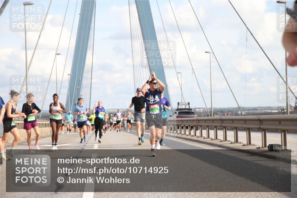 03.10.2026 - Köhlbrandbrückenlauf Jannik Wohlers http://msf.ph/oto/10714925 03.10.2026 15:28:08 Position 1 0, 28, 10 meine-sportfotos.de