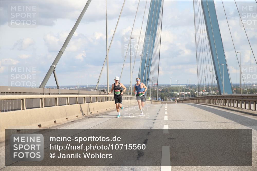 03.10.2026 - Köhlbrandbrückenlauf Jannik Wohlers http://msf.ph/oto/10715560 03.10.2026 15:16:44 Position 1  meine-sportfotos.de