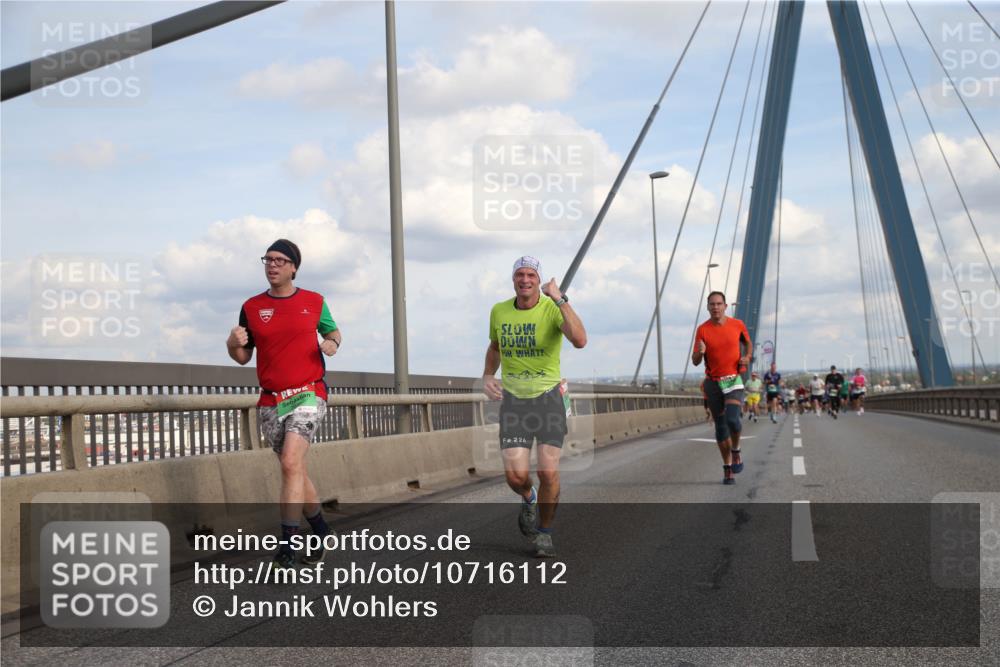 03.10.2026 - Köhlbrandbrückenlauf Jannik Wohlers http://msf.ph/oto/10716112 03.10.2026 15:22:54 Position 1 226 meine-sportfotos.de