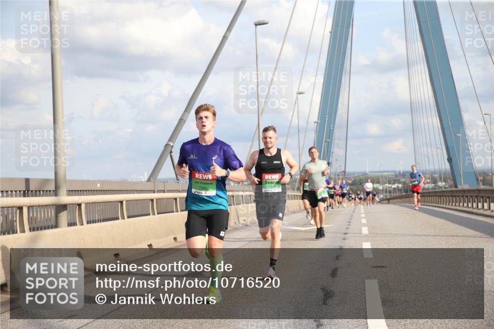 03.10.2026 - Köhlbrandbrückenlauf Jannik Wohlers http://msf.ph/oto/10716520 03.10.2026 15:19:31 Position 1 7383, 74267 meine-sportfotos.de