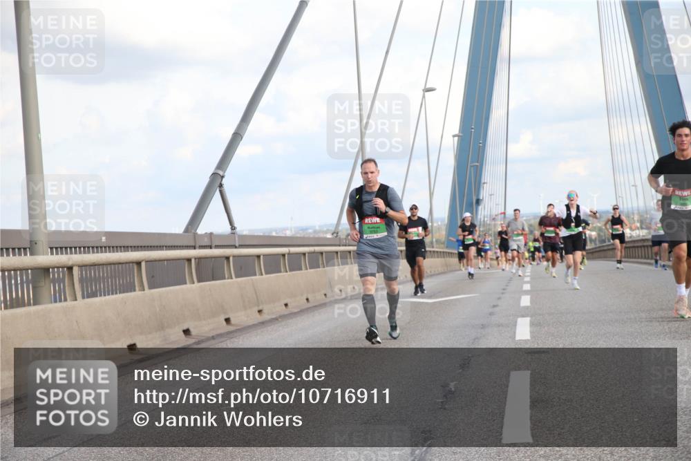 03.10.2026 - Köhlbrandbrückenlauf Jannik Wohlers http://msf.ph/oto/10716911 03.10.2026 15:21:52 Position 1  meine-sportfotos.de