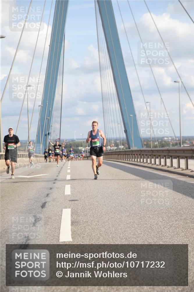 03.10.2026 - Köhlbrandbrückenlauf Jannik Wohlers http://msf.ph/oto/10717232 03.10.2026 15:19:10 Position 1  meine-sportfotos.de