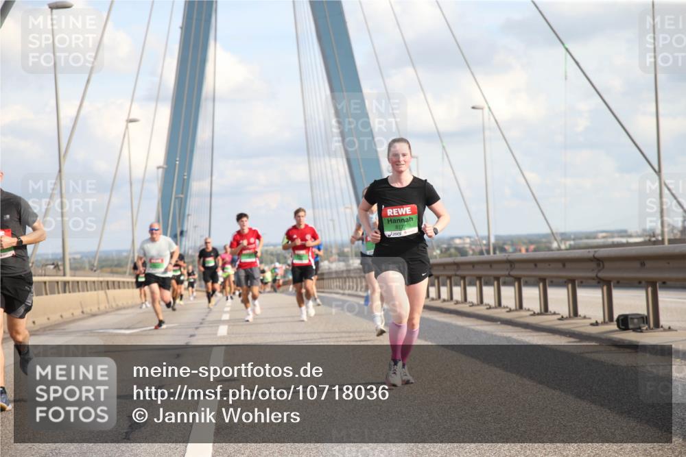 03.10.2026 - Köhlbrandbrückenlauf Jannik Wohlers http://msf.ph/oto/10718036 03.10.2026 15:23:24 Position 1 8177 meine-sportfotos.de