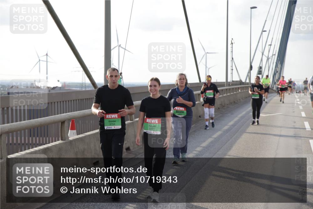 03.10.2026 - Köhlbrandbrückenlauf Jannik Wohlers http://msf.ph/oto/10719343 03.10.2026 16:10:03 Position 2 9754, 9753, 9524 meine-sportfotos.de