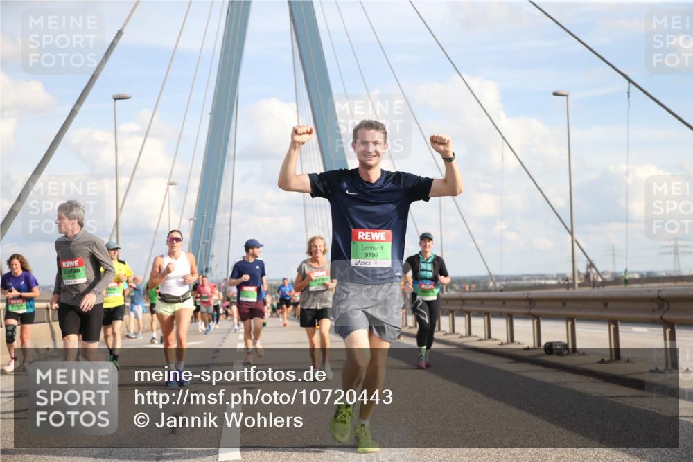 03.10.2026 - Köhlbrandbrückenlauf Jannik Wohlers http://msf.ph/oto/10720443 03.10.2026 15:29:38 Position 1 9799 meine-sportfotos.de