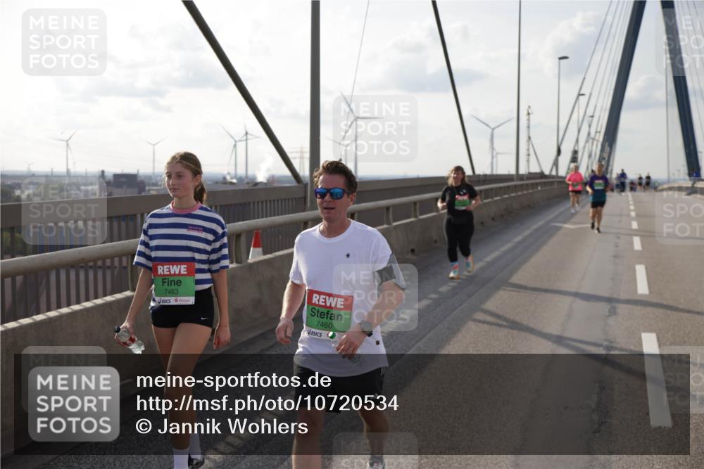 03.10.2026 - Köhlbrandbrückenlauf Jannik Wohlers http://msf.ph/oto/10720534 03.10.2026 16:11:30 Position 2 7463, 7460 meine-sportfotos.de