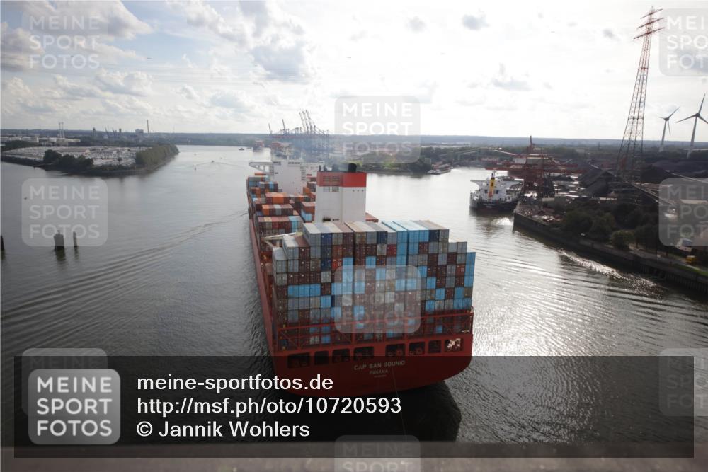 03.10.2026 - Köhlbrandbrückenlauf Jannik Wohlers http://msf.ph/oto/10720593 03.10.2026 15:06:44 Position 1  meine-sportfotos.de