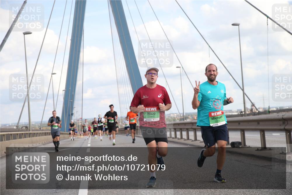 03.10.2026 - Köhlbrandbrückenlauf Jannik Wohlers http://msf.ph/oto/10721079 03.10.2026 15:21:50 Position 1 7317, 7319 meine-sportfotos.de